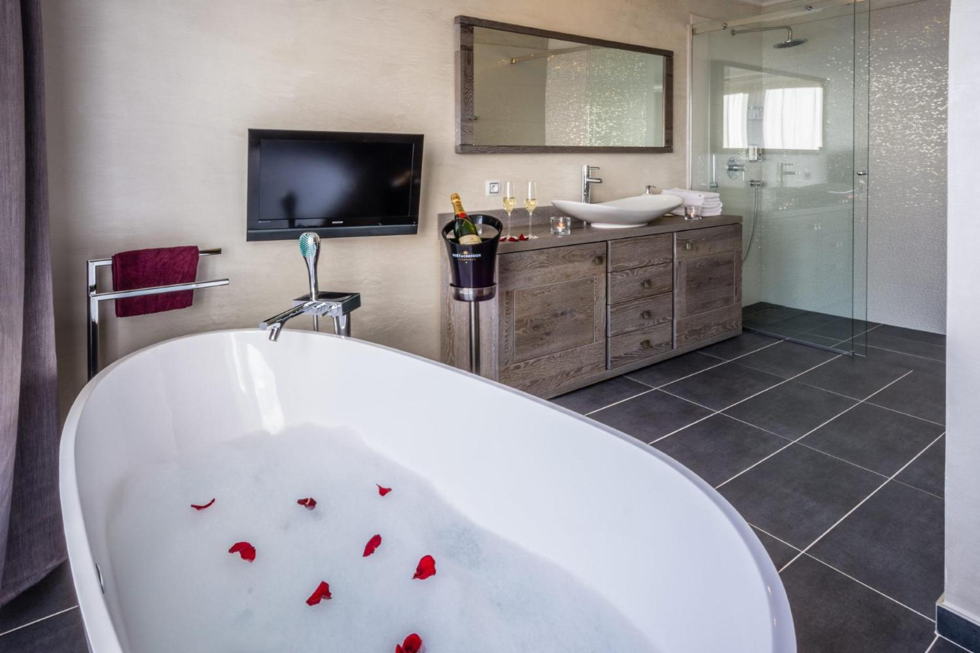 Wellness Hotel V Nebi Корженов Экстерьер фото
